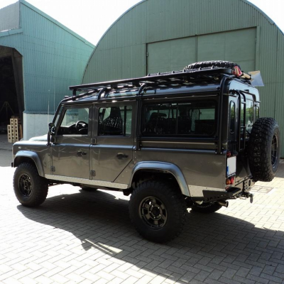 Defender 110 (grijs)