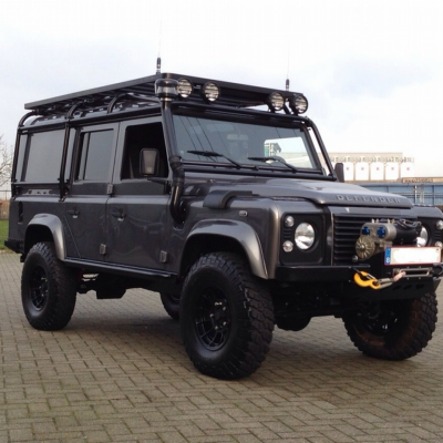 Defender 110 (grijs) model 2014